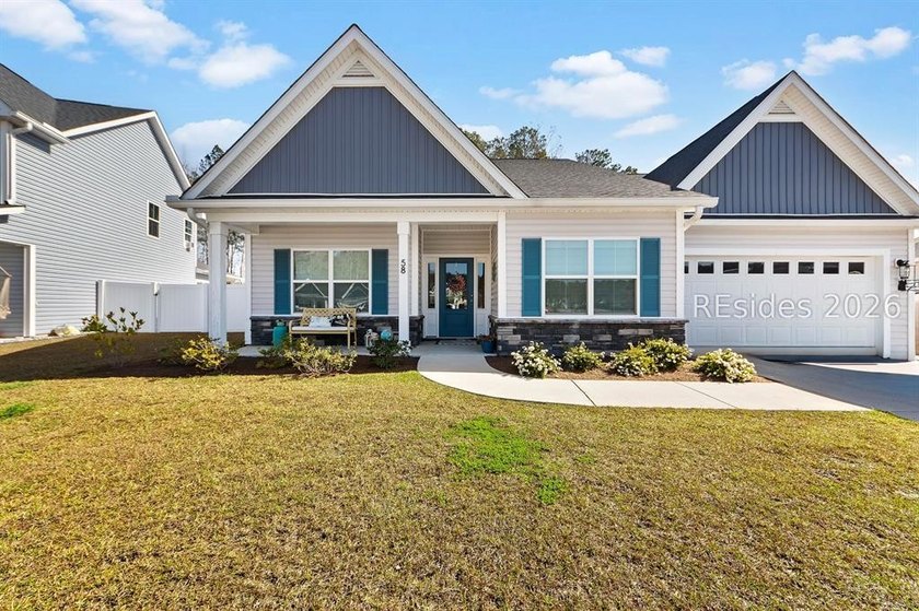 BETTER THAN NEW!!!Built 2023 on a PREMIUM LOT you can move right - photo 25