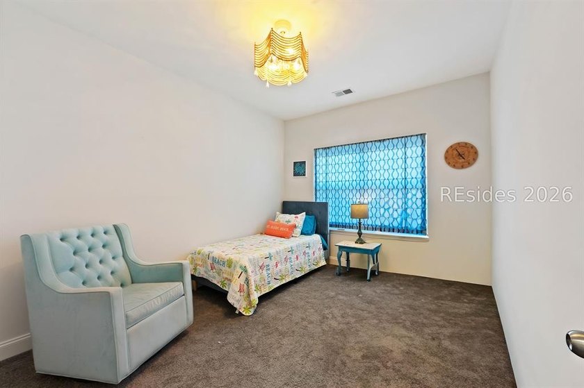 BETTER THAN NEW!!!Built 2023 on a PREMIUM LOT you can move right - photo 29