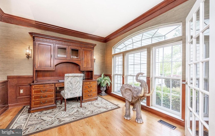 Available immediately! 1538 Tattersall Way is resplendent with - photo 15