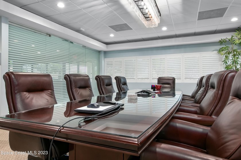 Here is an excellent opportunity to acquire a well-maintained 20 - photo 15