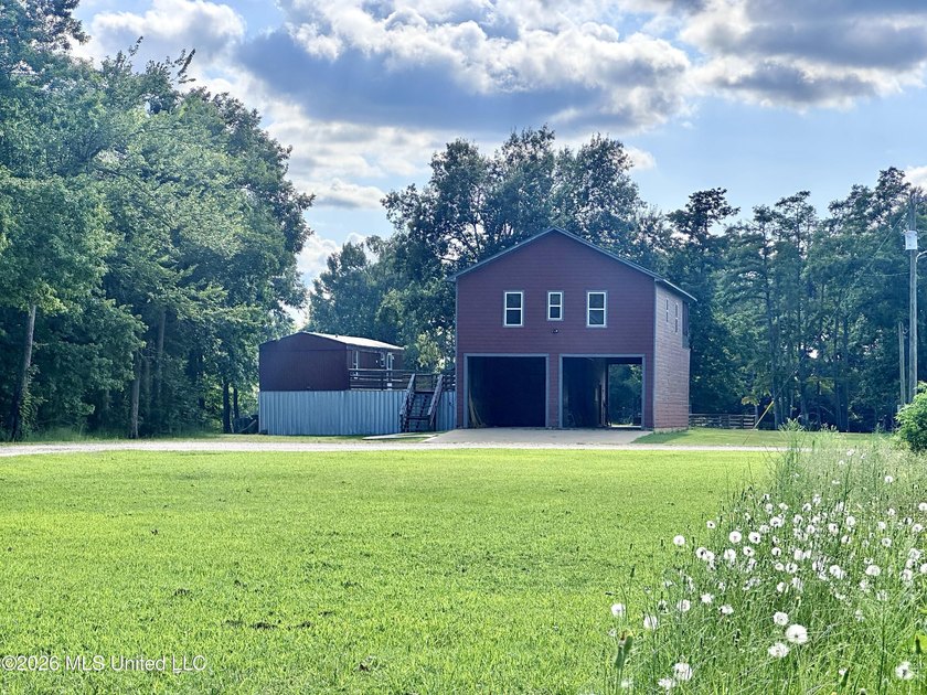 Welcome to Wolf Lake living at its finest! Conveniently located - photo 28
