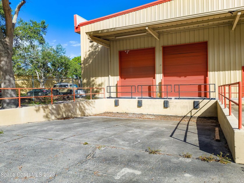 Here is an excellent opportunity to acquire a well-maintained 20 - photo 43