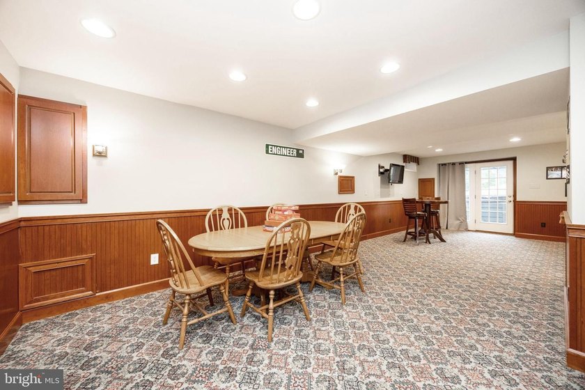 Available immediately! 1538 Tattersall Way is resplendent with - photo 46