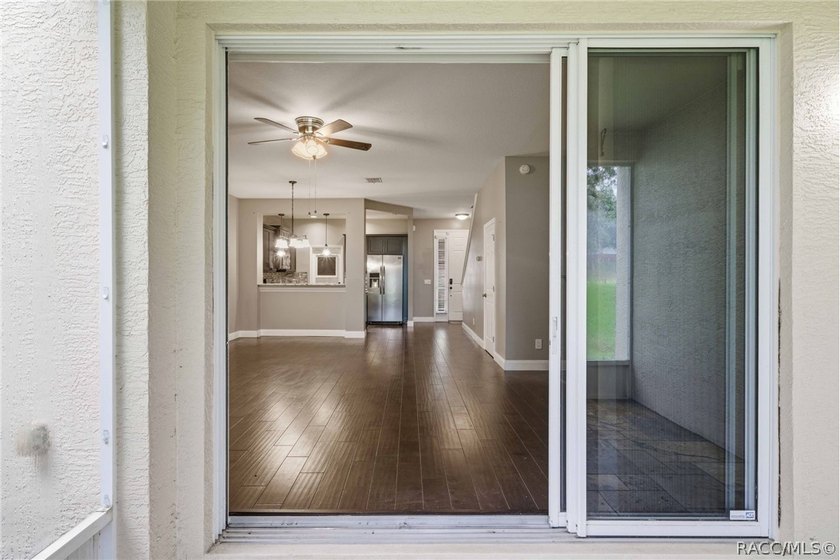 Welcome to maintenance-free living in one of Citrus County's - photo 27