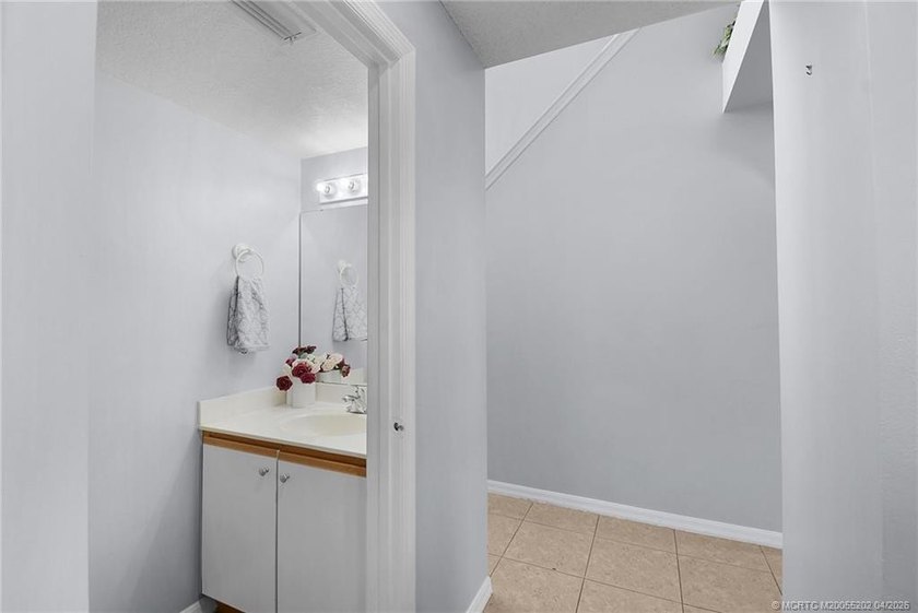 Welcome to this 2002 year built home offering 4 bedrooms and 2.5 - photo 14
