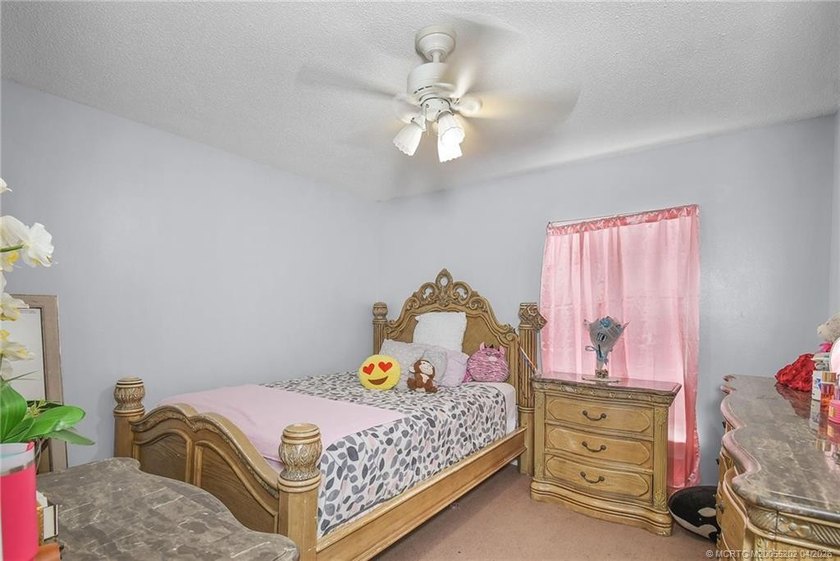 Welcome to this 2002 year built home offering 4 bedrooms and 2.5 - photo 17