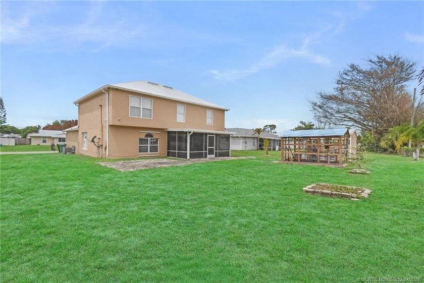 Welcome to this 2002 year built home offering 4 bedrooms and 2.5 - photo 36
