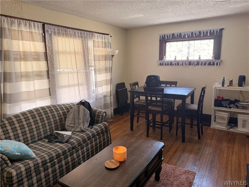 Well maintained up and down duplex located in a nice Buffalo - photo 11