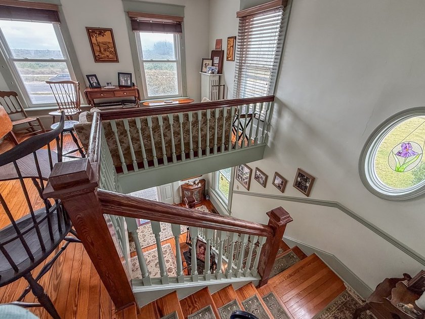 Located in the historic small town of Cape Charles on Bay Ave - photo 11