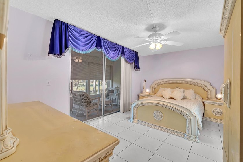 Enjoy life in this well-maintained 55+ community of Royal Park - photo 20