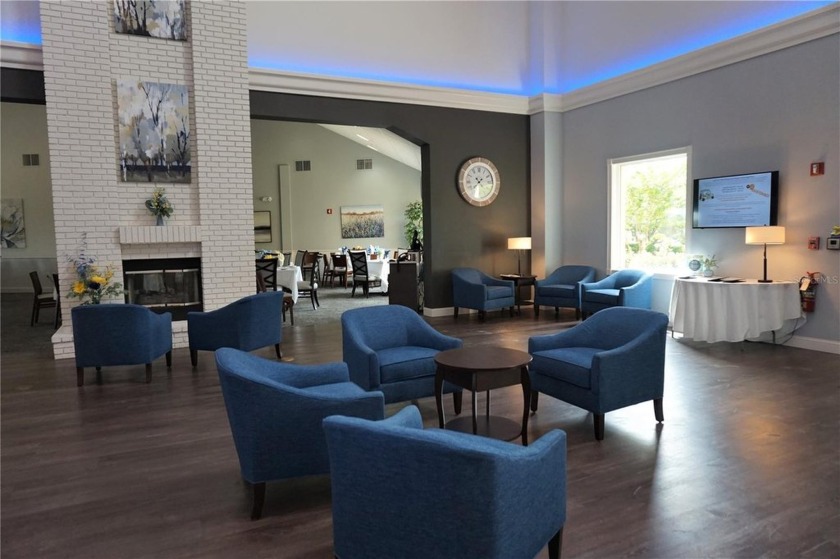 PRICE REDUCTION #2!! This rare Oakhill Model has been nicely - photo 31