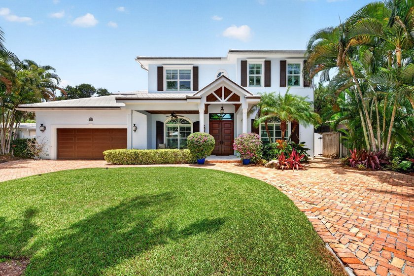 A truly rare opportunity in Lauderdale Harbors, this exceptional - photo 7
