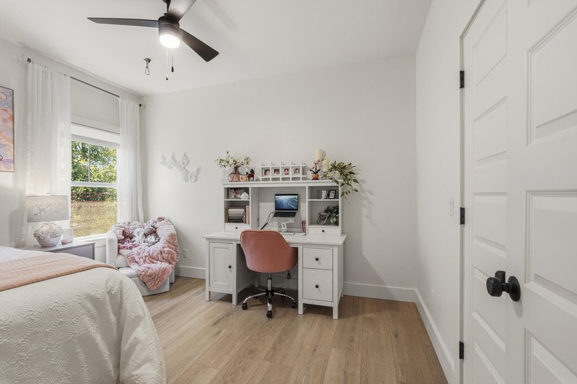 Welcome to Bear Creek, Freeport's premier gated community and - photo 16
