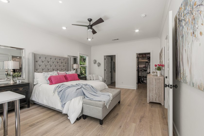 Welcome to Bear Creek, Freeport's premier gated community and - photo 22