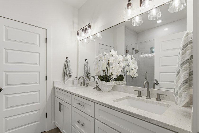 Welcome to Bear Creek, Freeport's premier gated community and - photo 25