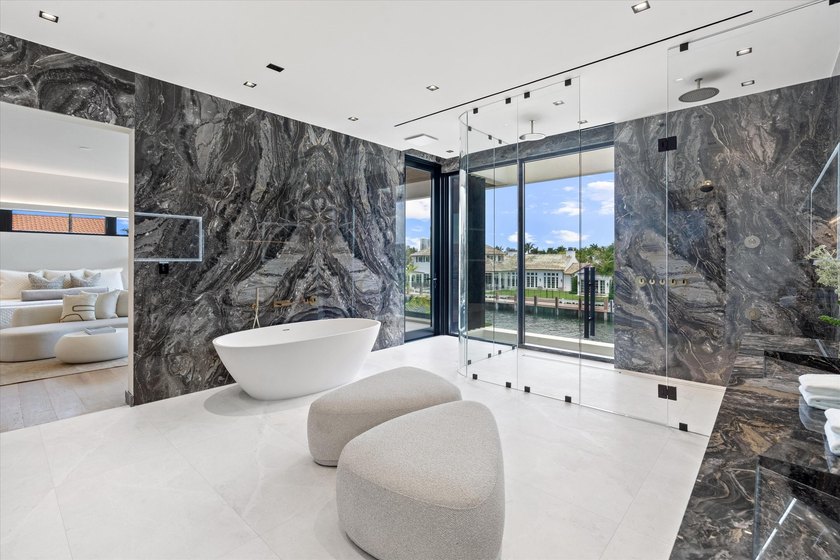 Welcome to Eleven Rio: a tropical modern 3-story poured in place - photo 26