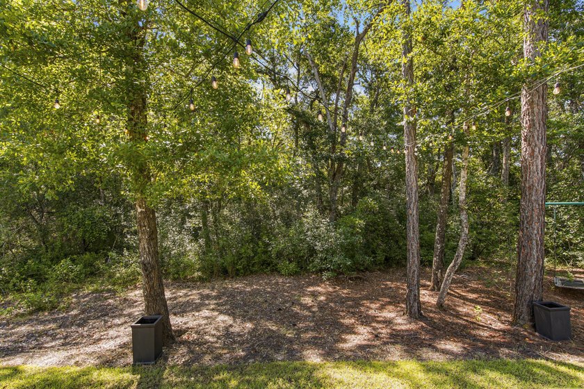 Welcome to Bear Creek, Freeport's premier gated community and - photo 34