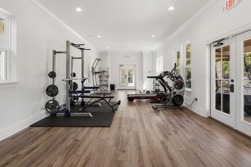 Welcome to Bear Creek, Freeport's premier gated community and - photo 39