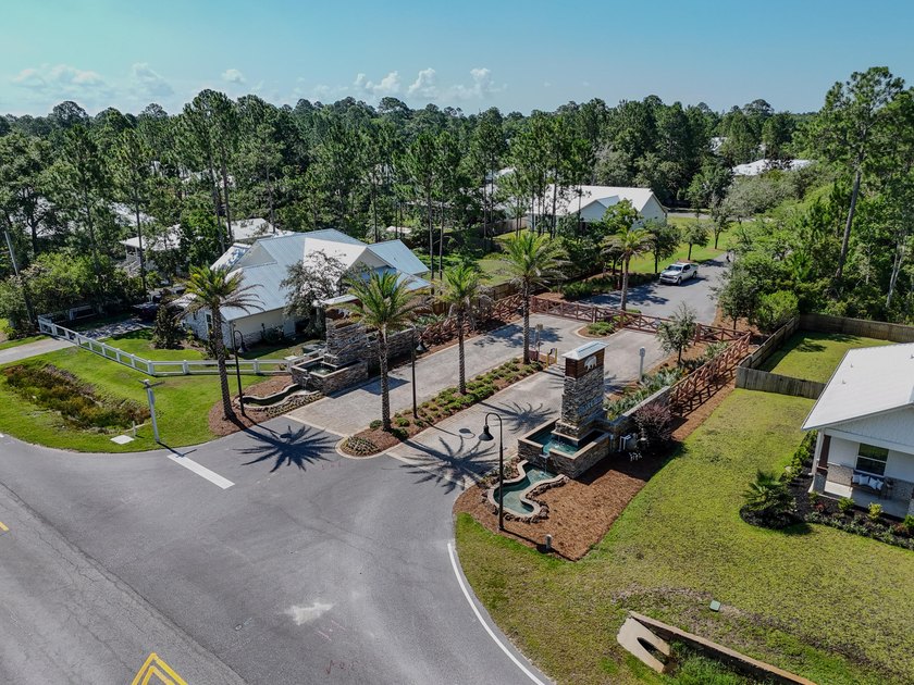 Welcome to Bear Creek, Freeport's premier gated community and - photo 40