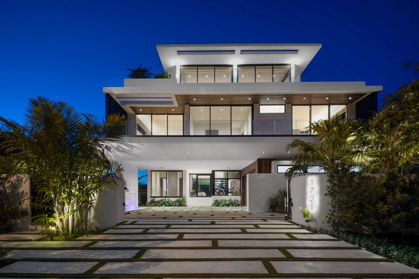 Welcome to Eleven Rio: a tropical modern 3-story poured in place - photo 43