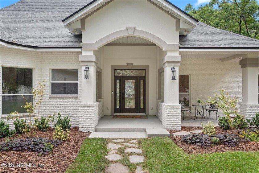 3845 Harbor Drive presents a rare waterfront offering where a - photo 2