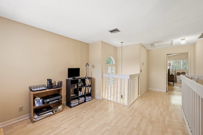Welcome to Discovery Pointe in Deerfield Beach! This spacious - photo 24
