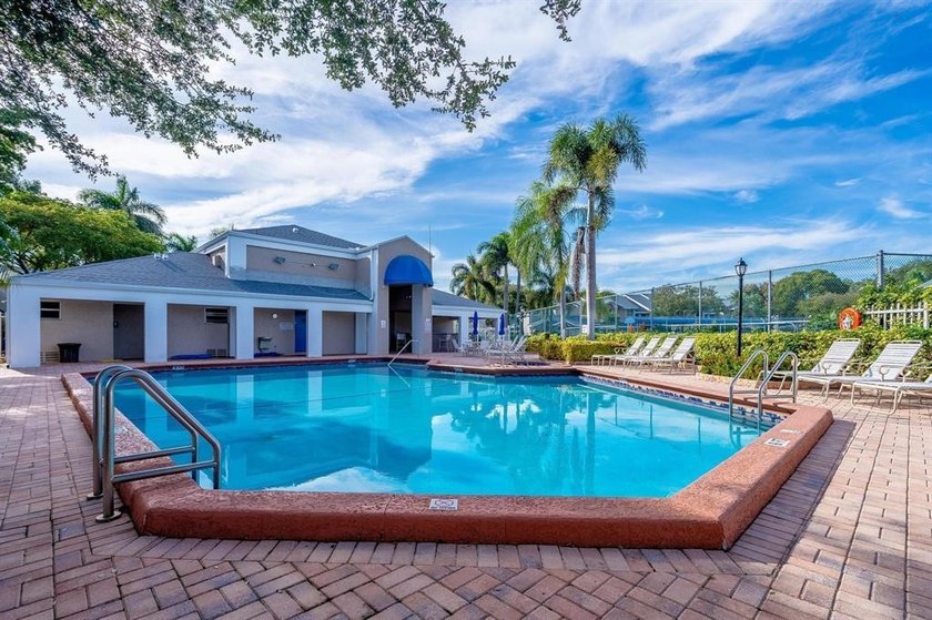 Welcome to Discovery Pointe in Deerfield Beach! This spacious - photo 43
