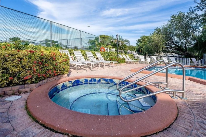 Welcome to Discovery Pointe in Deerfield Beach! This spacious - photo 47