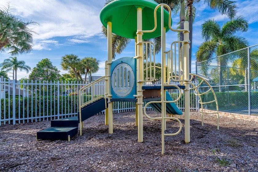 Welcome to Discovery Pointe in Deerfield Beach! This spacious - photo 48