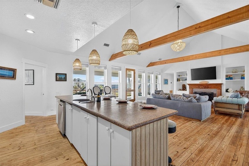 Coveted location &amp; Gulf views! This soulful Old Town home sits - photo 11
