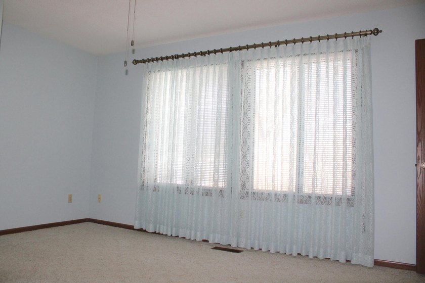 Welcome home to comfortable, convenient, and carefree living in - photo 13