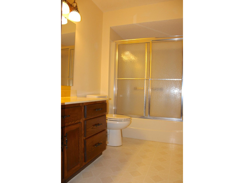 Welcome home to comfortable, convenient, and carefree living in - photo 14