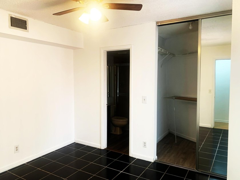 This beautiful property count with hurricane- impact windows and - photo 15