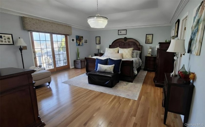 WATERFRONT Luxury Living in highly desired West Islip at an - photo 34