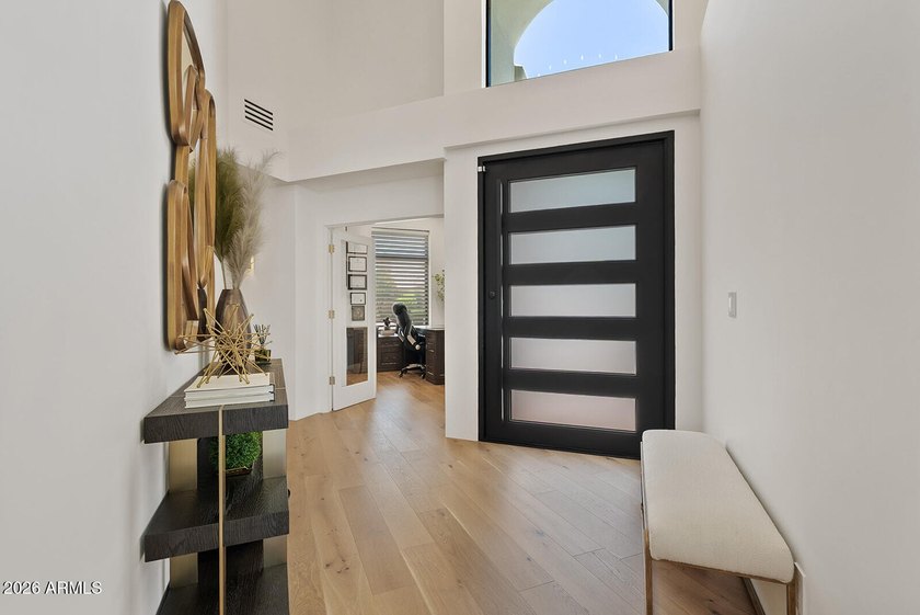 Rare opportunity in guard-gated Scottsdale Country Club, one of - photo 2