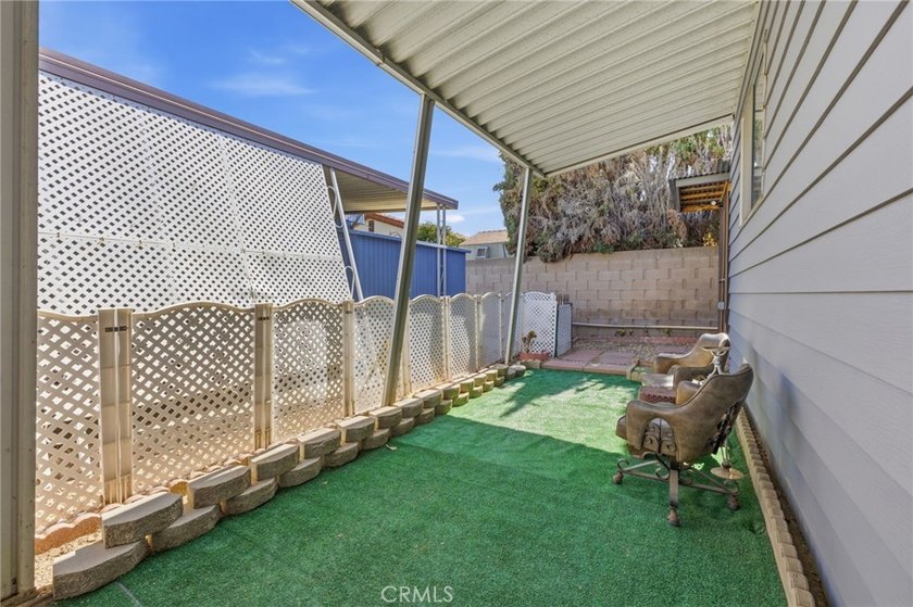 Welcome to comfortable, resort-style living in the 55+ Arroyo - photo 10