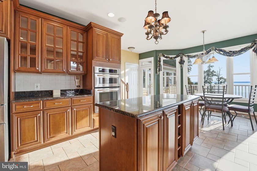 Absolutely stunning brick front colonial on over 2.75 acres with - photo 6