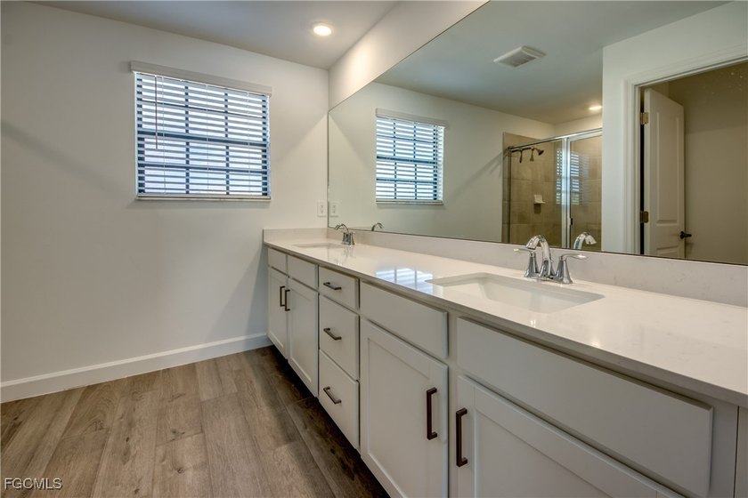 VA BUYERS READ* Home has an assumable VA Home loan with a rate - photo 25