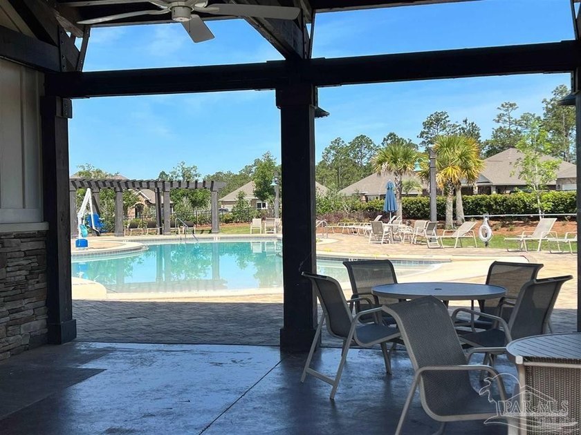 ASK ABOUT THE 4.75% ASSUMABLE LOAN OPPORTUNITY! Welcome home to - photo 32