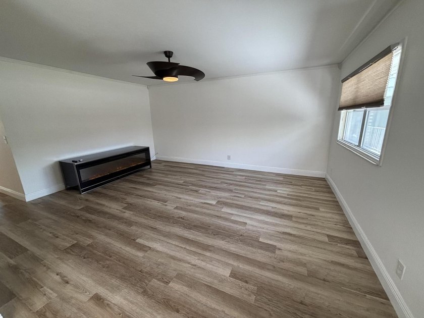 Welcome home to this tastefully remodeled second floor, two - photo 7