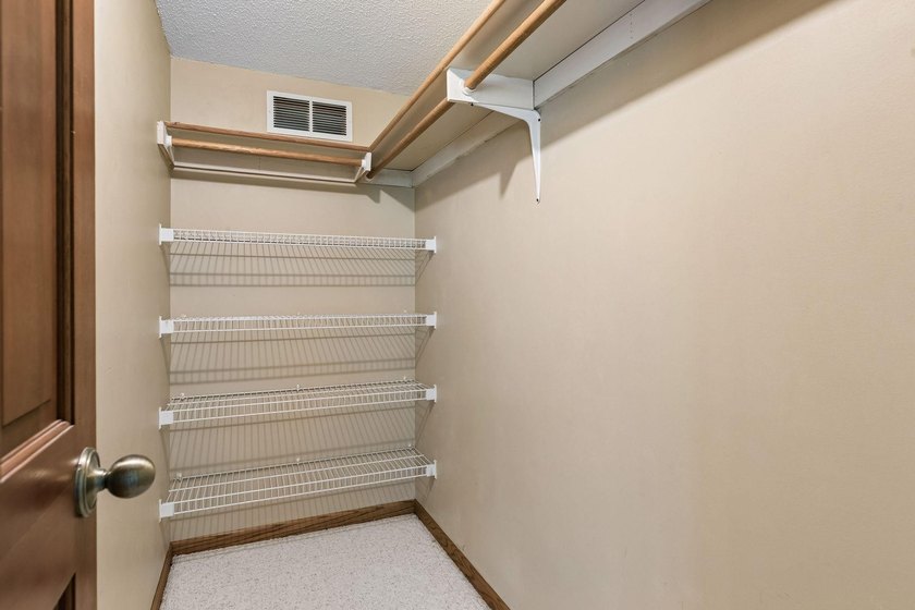 Welcome to comfortable living, private rear facing unit with - photo 25