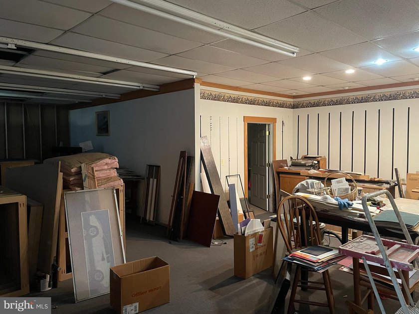 This versatile 18,000+/- square foot commercial property offers - photo 27
