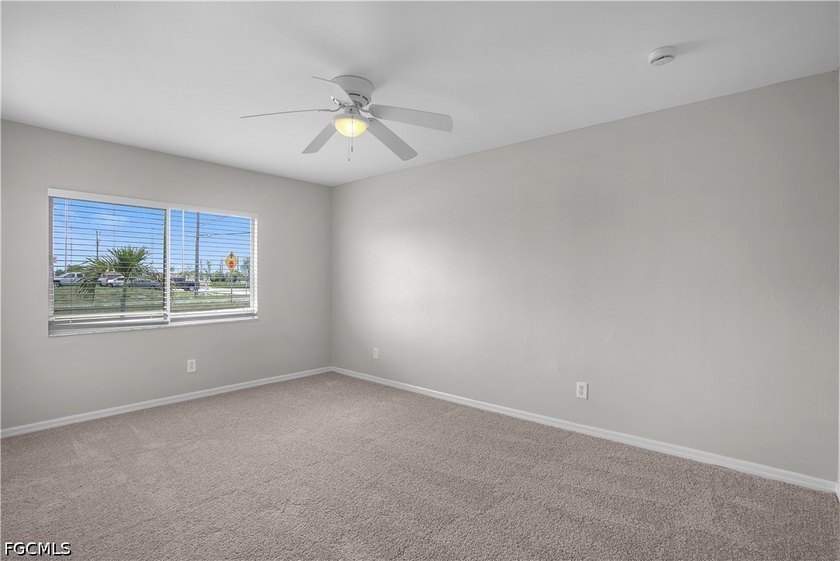 Welcome to 1601 NW 16th Terrace, a beautifully maintained - photo 14
