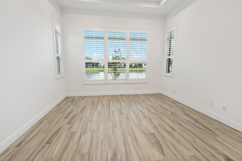 Welcome to both a home and community with endless luxury - photo 10