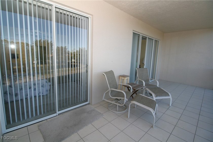 Highly sought-after Fort Myers waterfront condo offering serene - photo 28