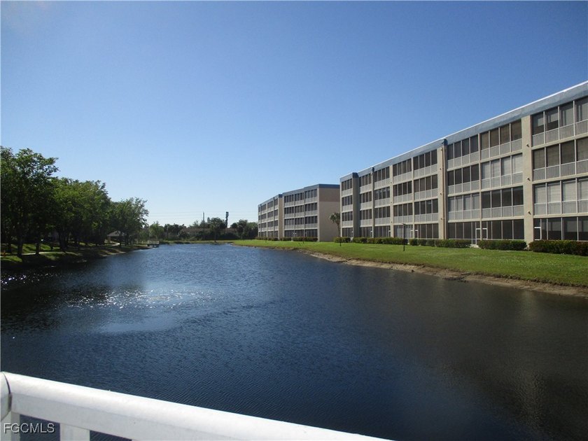 Highly sought-after Fort Myers waterfront condo offering serene - photo 29