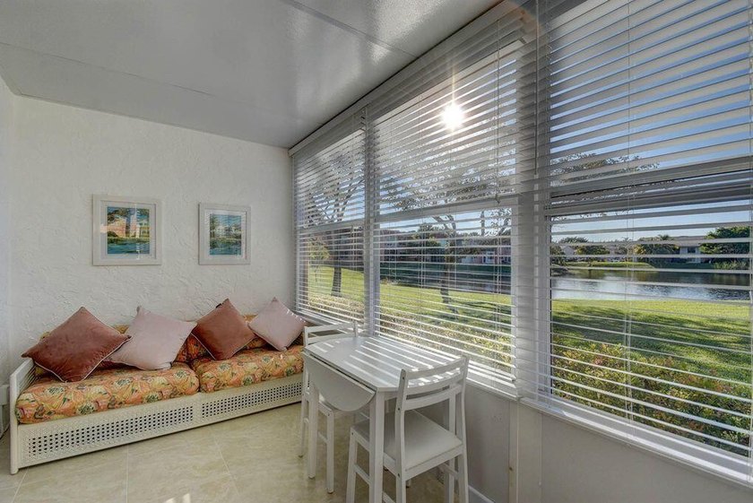 This beautifully renovated corner villa offers a perfect blend - photo 39