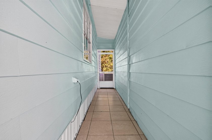 Active 55+ community with 3 pools and clubhouses, Tennis - photo 9