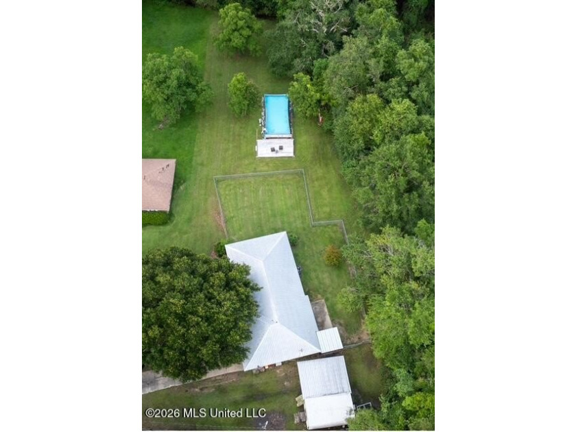 Check Out This Amazing Home Located In The Sought After - photo 3