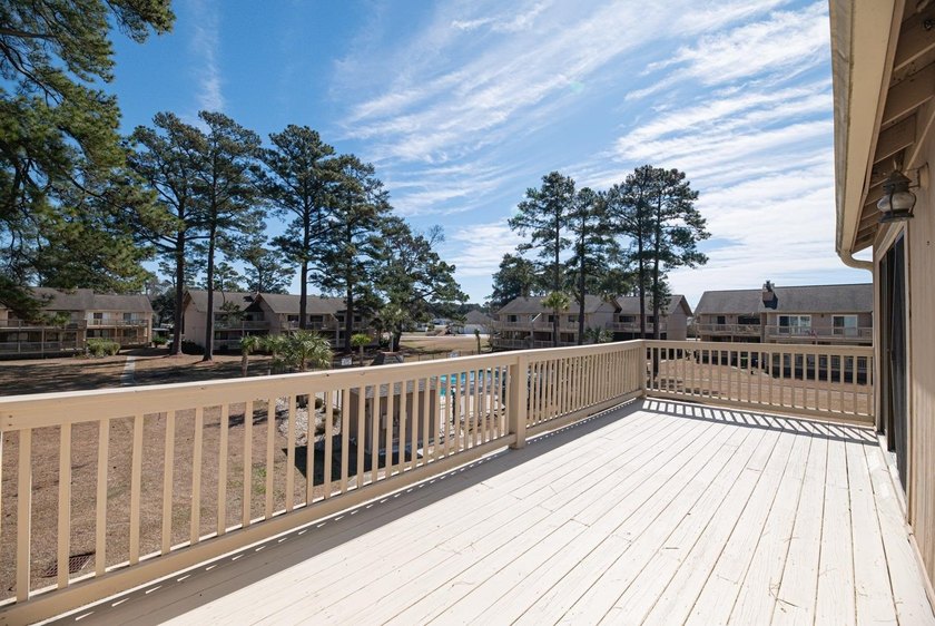 Welcome to coastal living in the desirable Shorewood community - photo 24